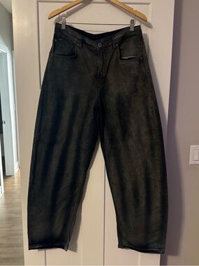 Black/Grayish Washed Wide-Leg Jeans